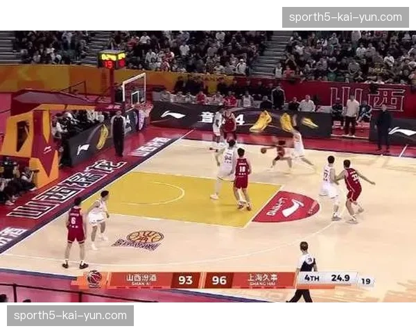 张镇麟防守端价值凸显，上海重磅引援成争冠最后拼图